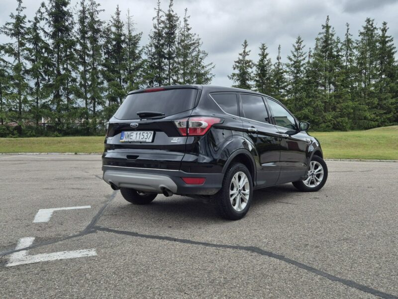 Ford Escape II (2008-)