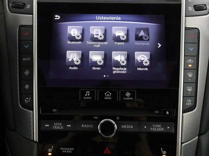 Infiniti Q50 4x4 aut. HEV skóra navi el. sterowane i grzane fotele kamera i czujnik