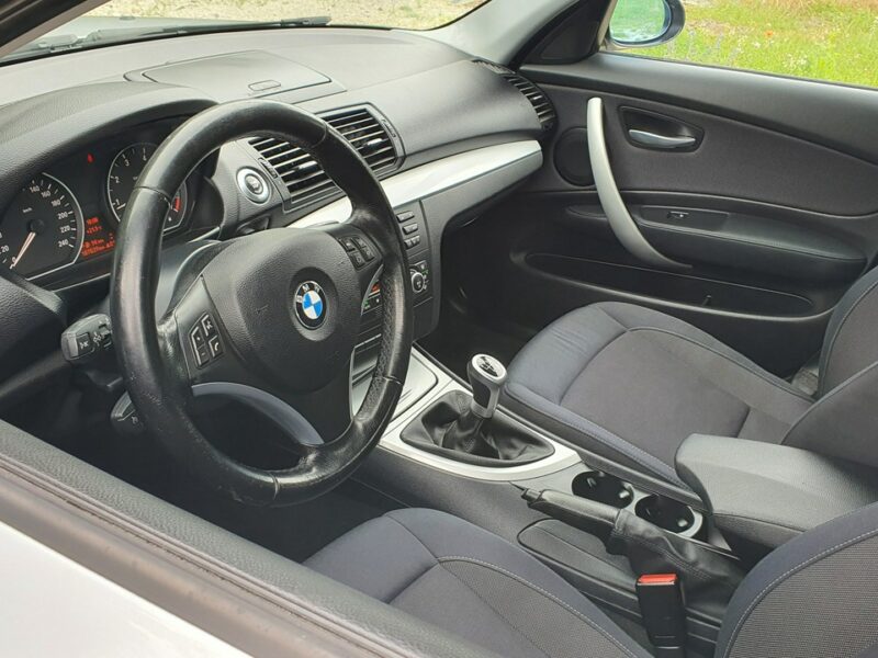 BMW 118 LCI # 2.0i 143KM # Climatronic # PDC # Udokumentowany Przebieg # IGŁA E87 (2004-2013)