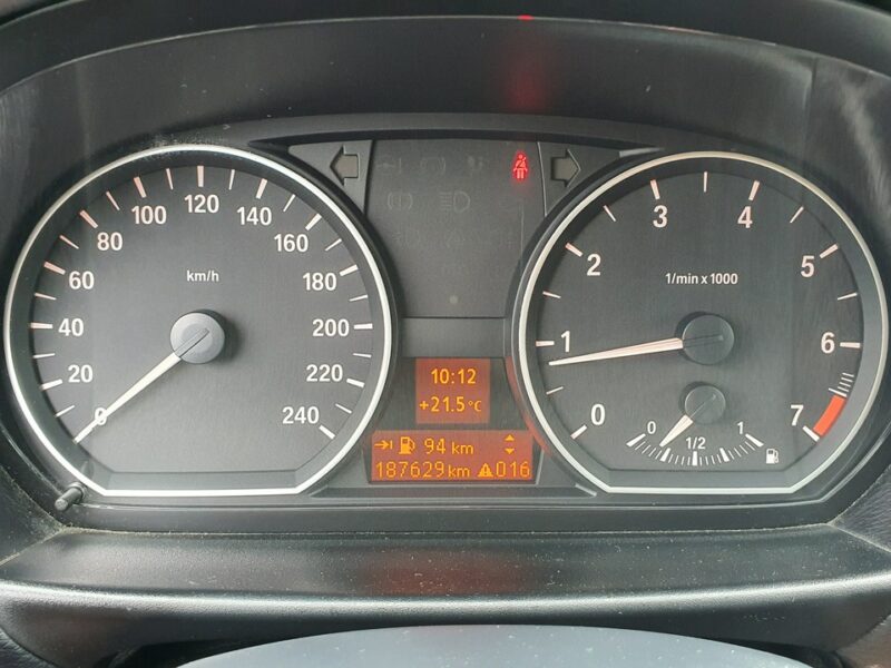 BMW 118 LCI # 2.0i 143KM # Climatronic # PDC # Udokumentowany Przebieg # IGŁA E87 (2004-2013)
