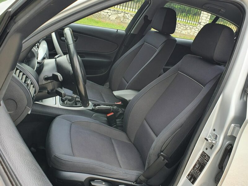 BMW 118 LCI # 2.0i 143KM # Climatronic # PDC # Udokumentowany Przebieg # IGŁA E87 (2004-2013)