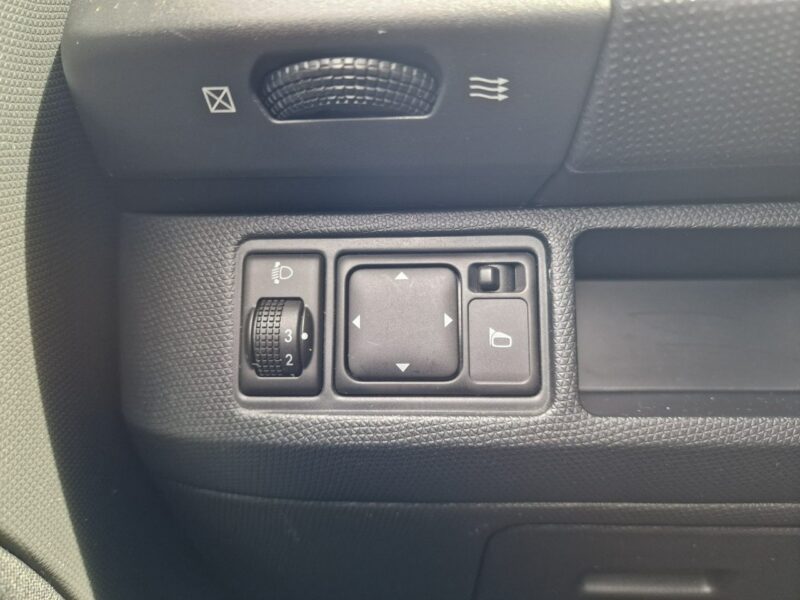 Nissan Micra 1.2 Benzyna 80 KM, Klimatyzacja, Tempomat, Bluetooth, Isofix K12 (2003-2010)