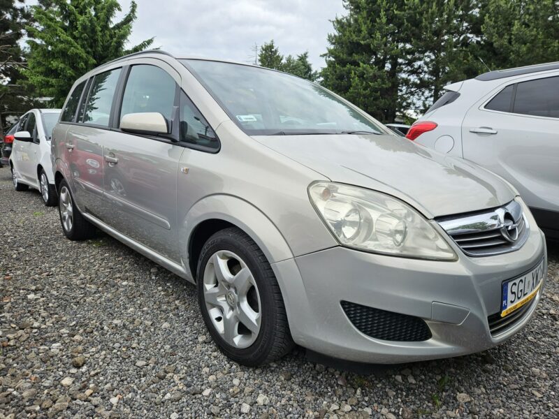 Opel Zafira 7 Foteli / Klimatyzacja / Czujniki parkowania / Komputer B (2005-2011)