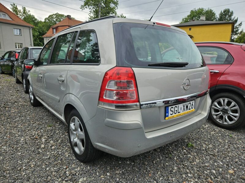 Opel Zafira 7 Foteli / Klimatyzacja / Czujniki parkowania / Komputer B (2005-2011)