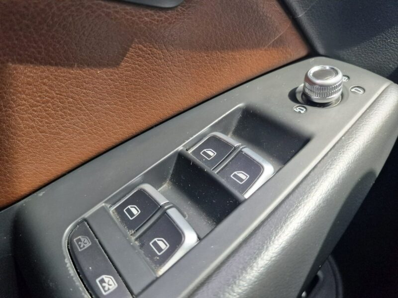 Audi Q5 2.0 TFSI 224 KM, Quattro, Panorama, Kamera, Bluetooth, LED, Nawigacja 8R (2008-)