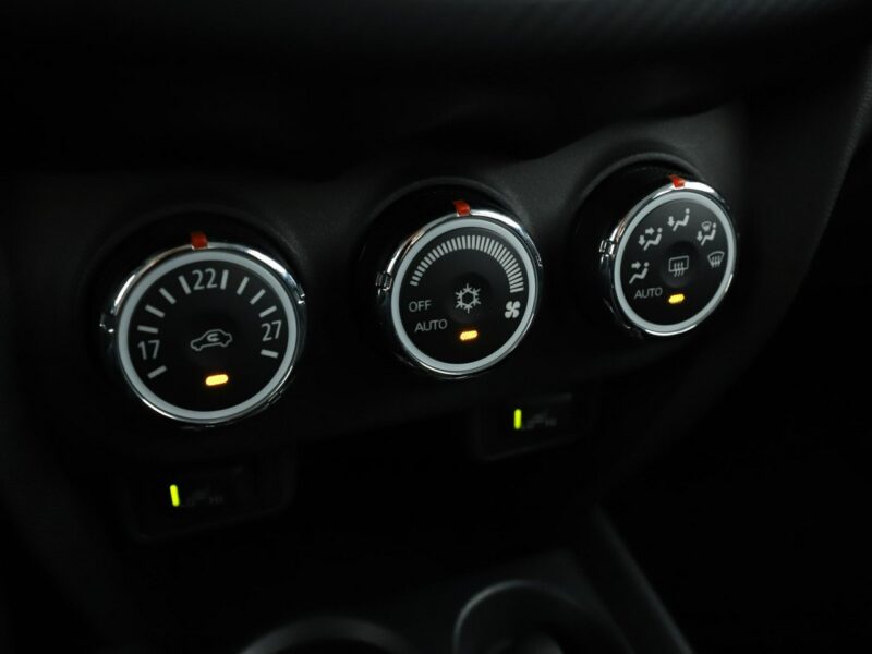 Mitsubishi ASX Niski przebieg Automatyczna klimatyzacja Wspomaganie kierownicy El.szy