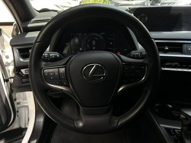 Lexus UX UX 250h 184KM ELEGANCE TECH AWD, salon Polska, gwarancja, FV23%