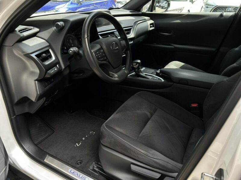 Lexus UX UX 250h 184KM ELEGANCE TECH AWD, salon Polska, gwarancja, FV23%
