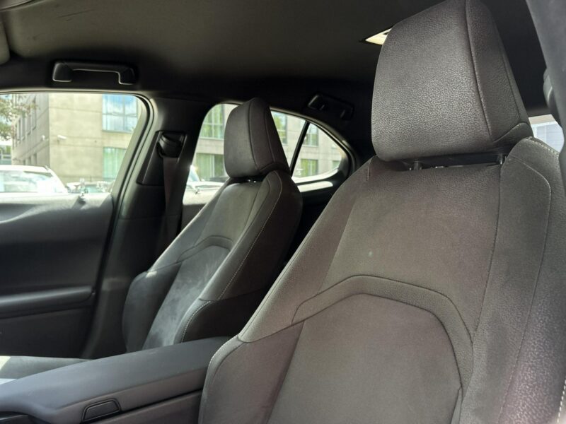 Lexus UX UX 250h 184KM ELEGANCE TECH AWD, salon Polska, gwarancja, FV23%
