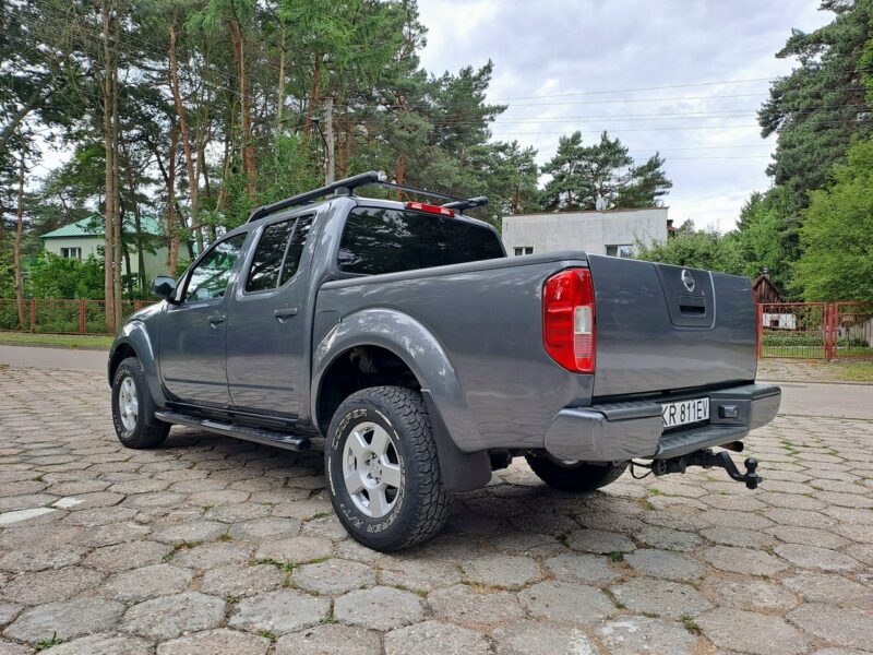 Nissan Frontier 4.0 V6 LPG 4x4 II (2004-)