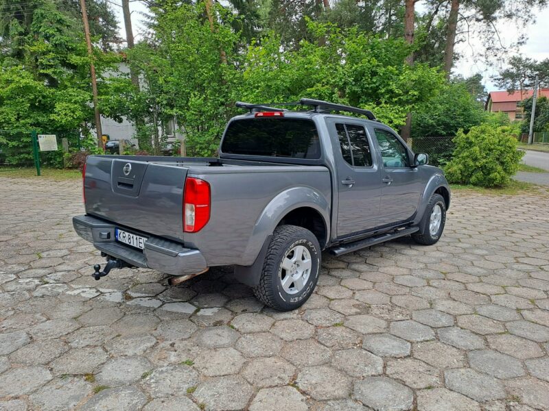 Nissan Frontier 4.0 V6 LPG 4x4 II (2004-)