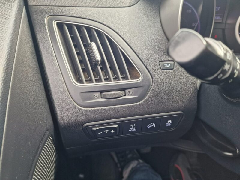 Hyundai ix35 2.0 CRDI 136 KM, Klucz Zbliżeniowy, Bluetooth, Klimatyzacja, Alufelgi