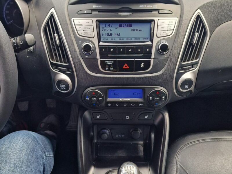 Hyundai ix35 2.0 CRDI 136 KM, Klucz Zbliżeniowy, Bluetooth, Klimatyzacja, Alufelgi