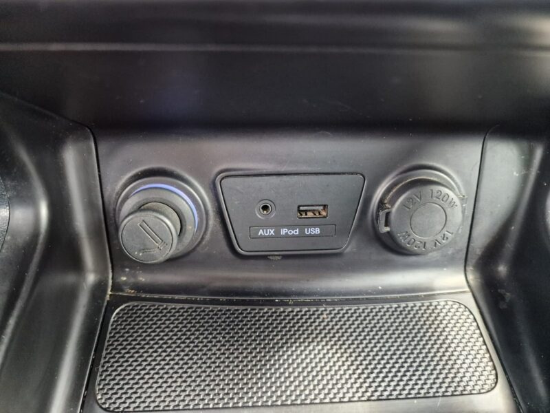 Hyundai ix35 2.0 CRDI 136 KM, Klucz Zbliżeniowy, Bluetooth, Klimatyzacja, Alufelgi