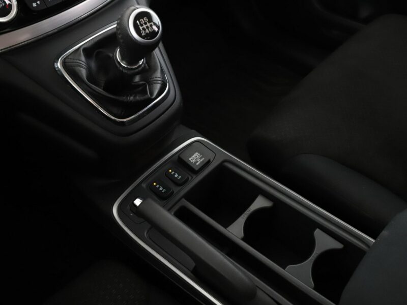 Honda CR-V Elegance niski przebieg ks.serwisowa grzane fotele PDC-kamera hak IV (2012-2018)