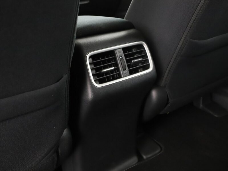 Honda CR-V Elegance niski przebieg ks.serwisowa grzane fotele PDC-kamera hak IV (2012-2018)