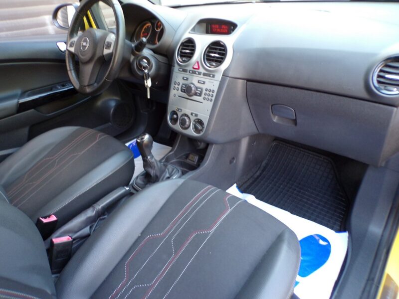 Opel Corsa Lift /Edycja 150 /Klima /Gwarancja /1,2 /70KM /2012r D (2006-2014)