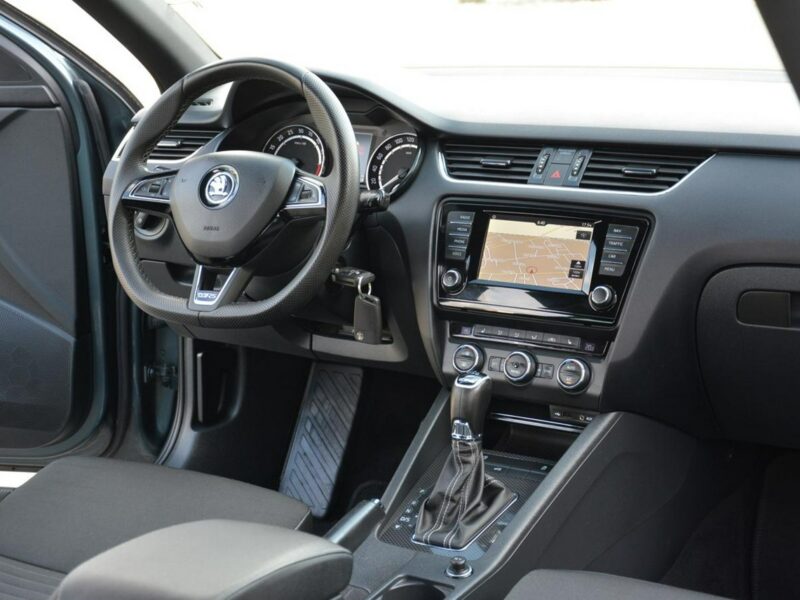 Škoda Octavia 2.0TDI(184KM) VRS Duża Navi Bi-Xenon Ledy pół-Skóry el.klapa 2xParkt III (2013-)