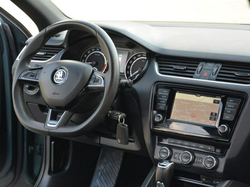 Škoda Octavia 2.0TDI(184KM) VRS Duża Navi Bi-Xenon Ledy pół-Skóry el.klapa 2xParkt III (2013-)