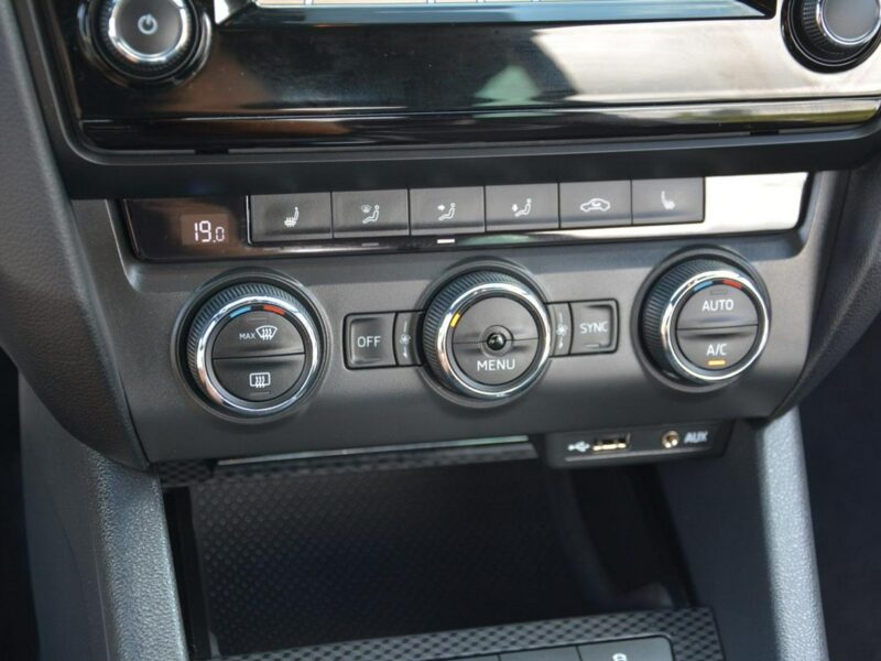 Škoda Octavia 2.0TDI(184KM) VRS Duża Navi Bi-Xenon Ledy pół-Skóry el.klapa 2xParkt III (2013-)