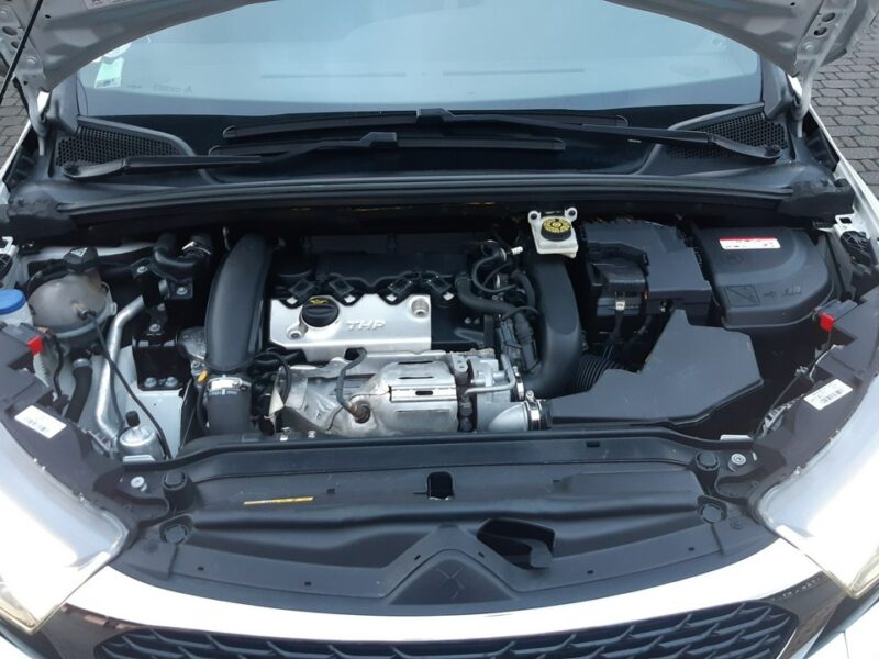 DS Automobiles DS 4 DS4 automobiles Sport Chic 1,6 THP I (2010-2018)