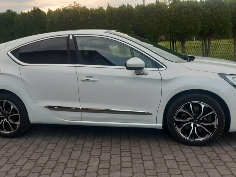 DS Automobiles DS 4 DS4 automobiles Sport Chic 1,6 THP I (2010-2018)