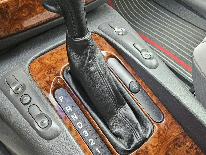 Opel Omega 2,5 v6 *automat* napęd tył *welury* B (1994-1999)