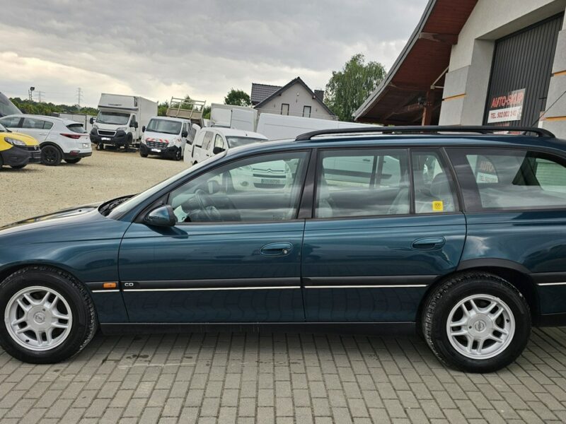 Opel Omega 2,5 v6 *automat* napęd tył *welury* B (1994-1999)