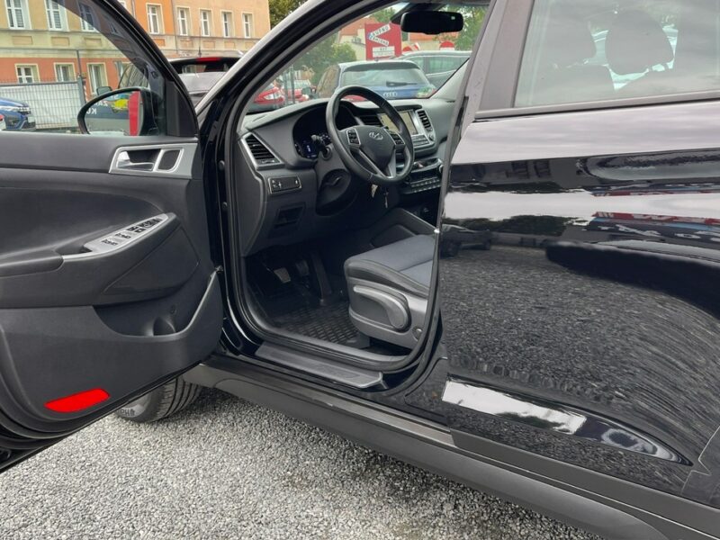 Hyundai Tucson Benzyna Moc 132KM Zarejestrowany Ubezpieczony III (2015-2020)