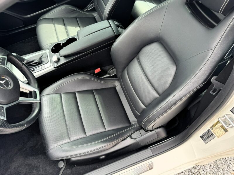 Mercedes C 250 AMG, Oryginalny przebieg, Panorama dach otwierana, LED W204 (2007-2014)