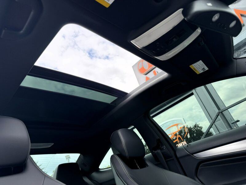 Mercedes C 250 AMG, Oryginalny przebieg, Panorama dach otwierana, LED W204 (2007-2014)