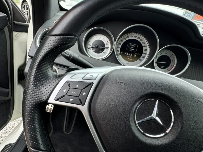 Mercedes C 250 AMG, Oryginalny przebieg, Panorama dach otwierana, LED W204 (2007-2014)