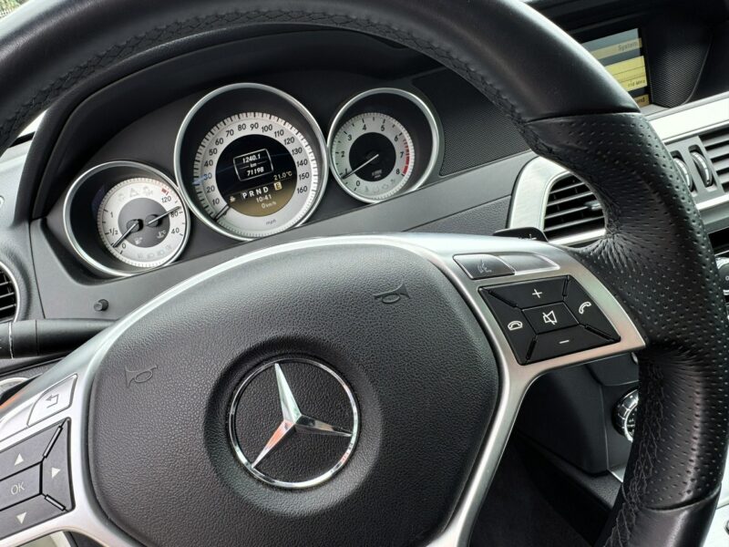 Mercedes C 250 AMG, Oryginalny przebieg, Panorama dach otwierana, LED W204 (2007-2014)