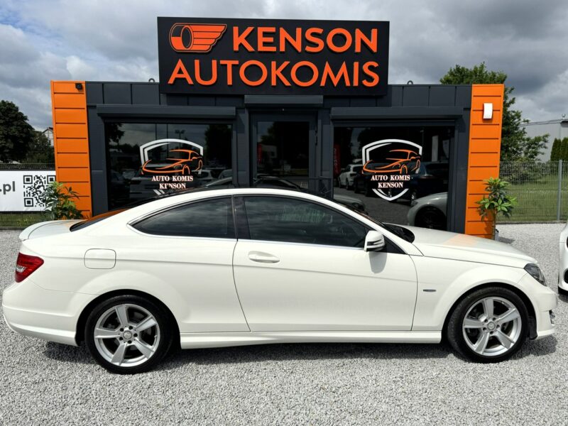 Mercedes C 250 AMG, Oryginalny przebieg, Panorama dach otwierana, LED W204 (2007-2014)