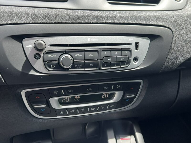 Renault Grand Scenic Renault Grand Scenic Opłacony Benzyna Limited II (2009-2016)