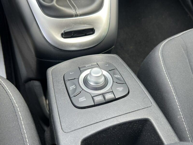 Renault Grand Scenic Renault Grand Scenic Opłacony Benzyna Limited II (2009-2016)