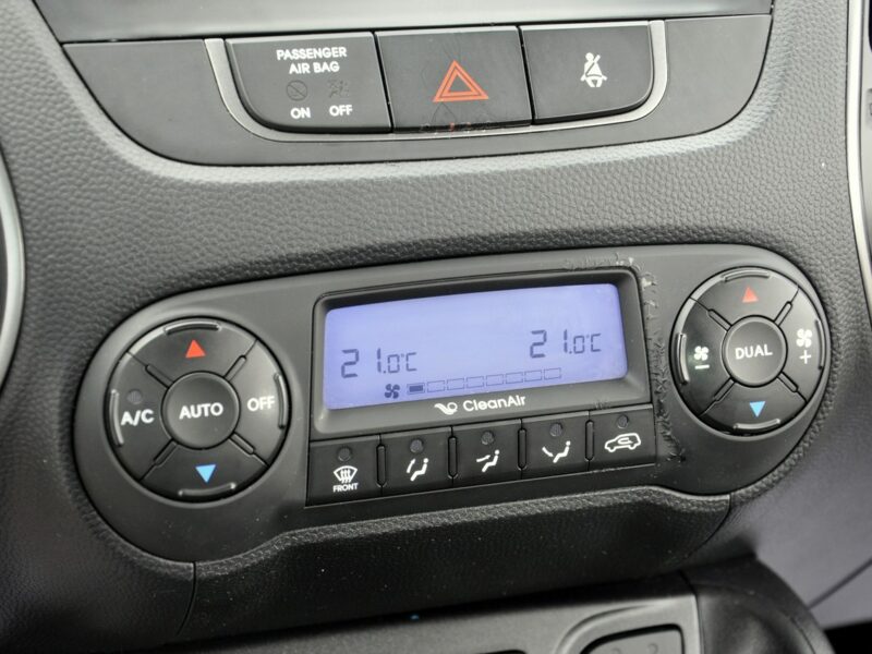 Hyundai ix35 1.6i 135KM Premium/Navi/Półskóry/Kamera/Serwis/AndroidAuto/PDC