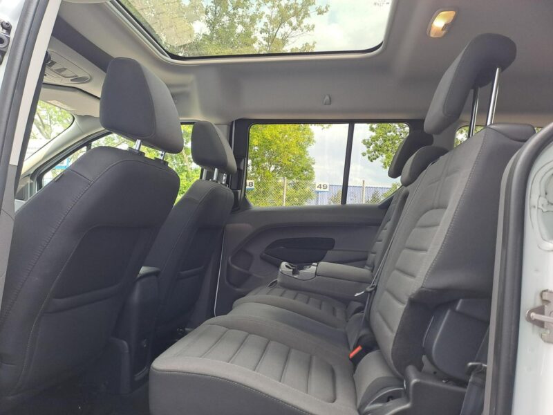 Ford Grand Tourneo Connect 1,5EcoBlue 120KM Titanium 5 os. hak gwarancja S89486