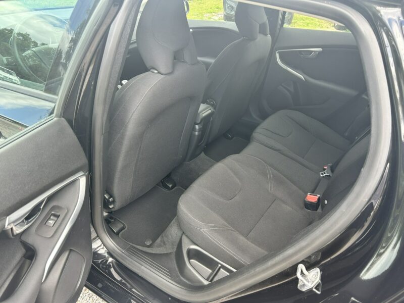 Volvo V40 Super stan II (2012-)
