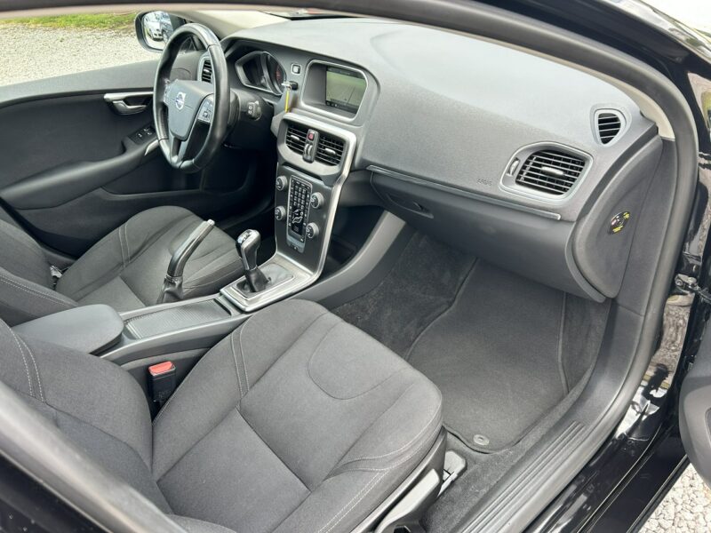 Volvo V40 Super stan II (2012-)
