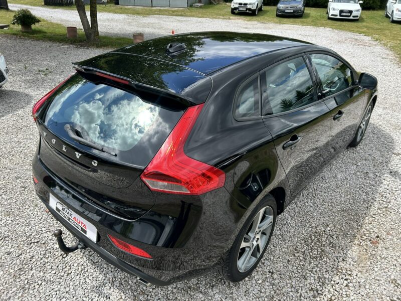 Volvo V40 Super stan II (2012-)