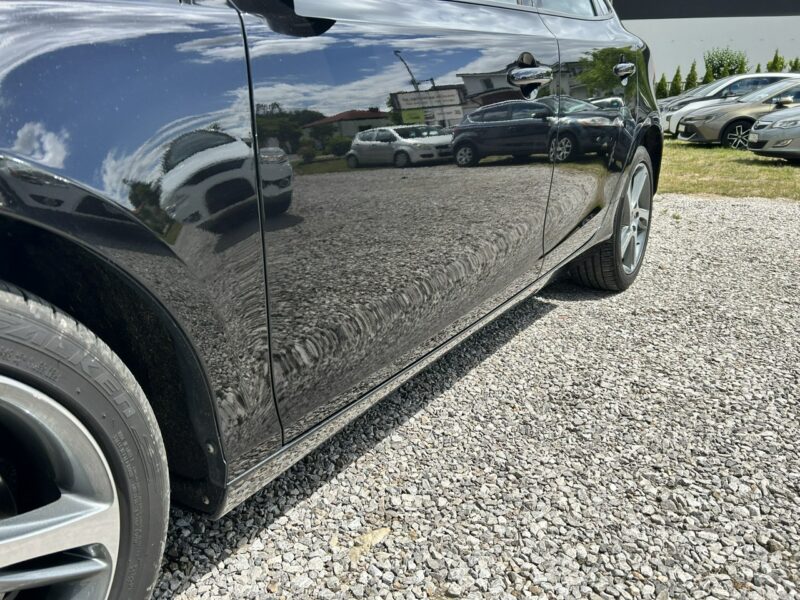 Volvo V40 Super stan II (2012-)