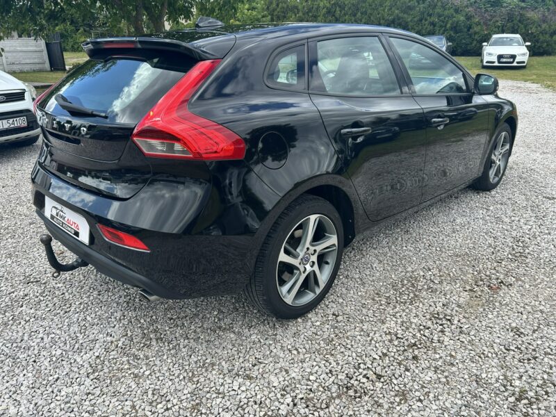 Volvo V40 Super stan II (2012-)