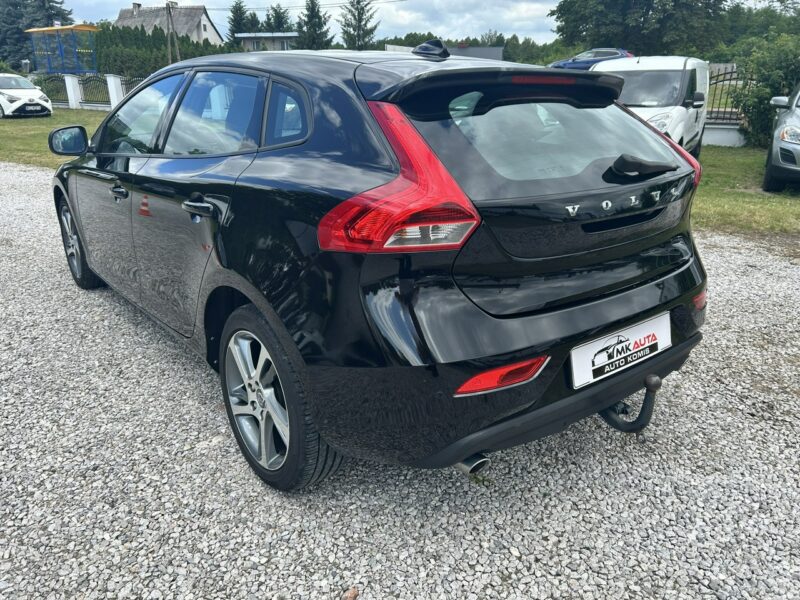 Volvo V40 Super stan II (2012-)
