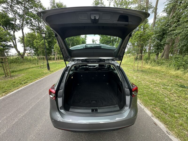 Opel Insignia Cosmo Tourer 2.0 CDTI 170 km Bose AGR Navi Alu17'' Full Led Super Stan B (2017-)