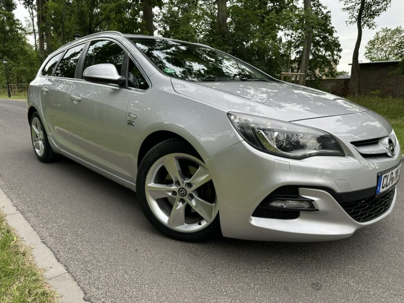 Opel Astra OPC SPORT TOURER 2,0 BiTURBO 195KM 2014r. XENON LED Navi Alu18 FULL J (2009-2019)