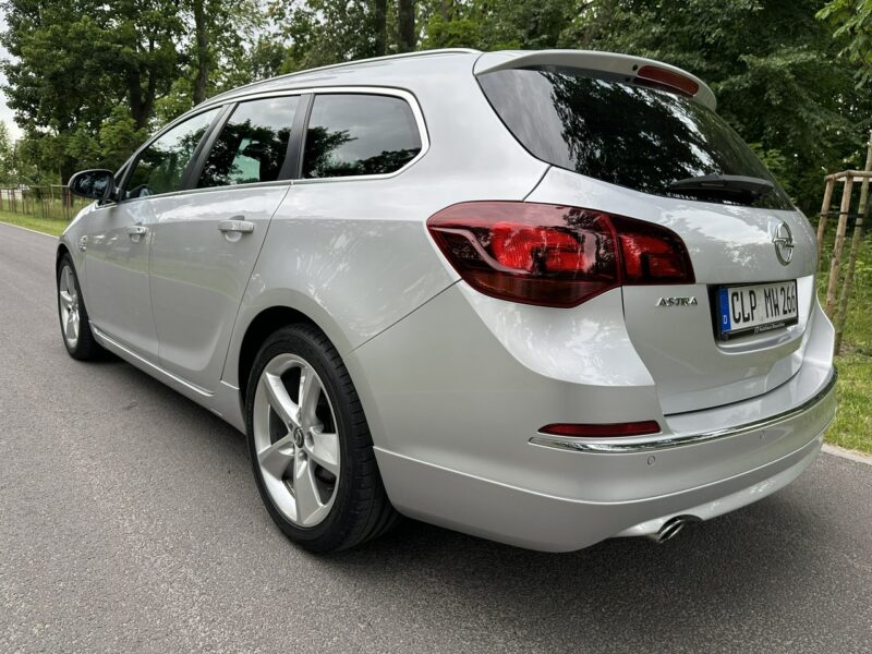 Opel Astra OPC SPORT TOURER 2,0 BiTURBO 195KM 2014r. XENON LED Navi Alu18 FULL J (2009-2019)