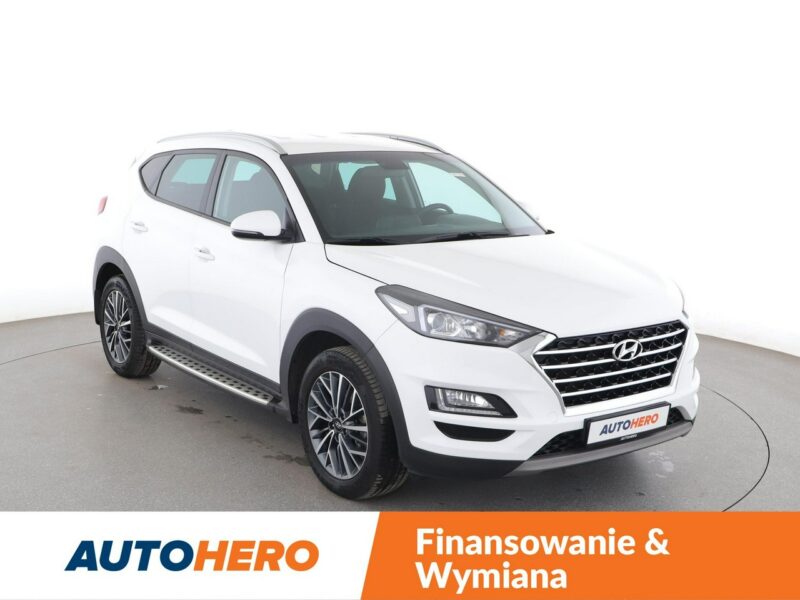 Hyundai Tucson 177KM Automat Navi Automatyczna klimatyzacja Podgrzewane fotele Czujni III (2015-2020)
