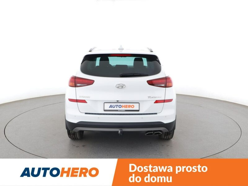 Hyundai Tucson 177KM Automat Navi Automatyczna klimatyzacja Podgrzewane fotele Czujni III (2015-2020)