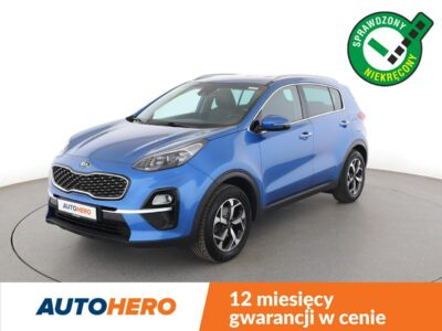 Kia Sportage Navi Kamera cofania Automatyczna klimatyzacja Podgrzewane fotele Bluet IV (2016-2021)